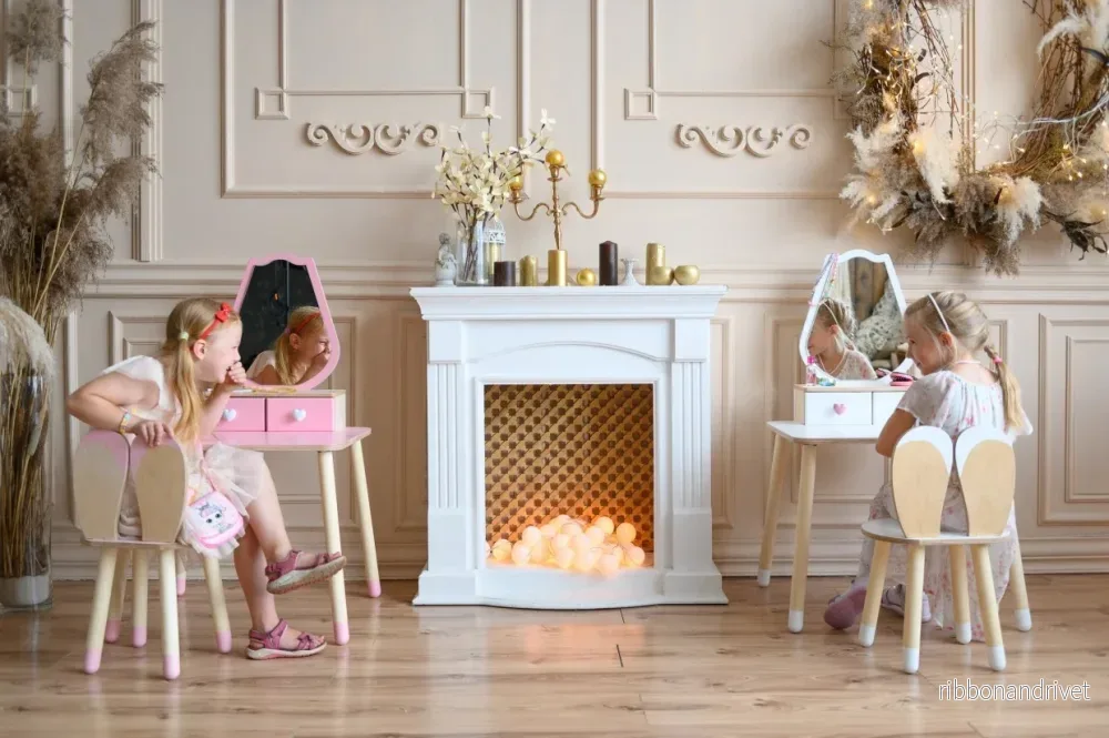 🌷 Sminkbord för barn med spegel – Princess Beauty Table ”tulpan”