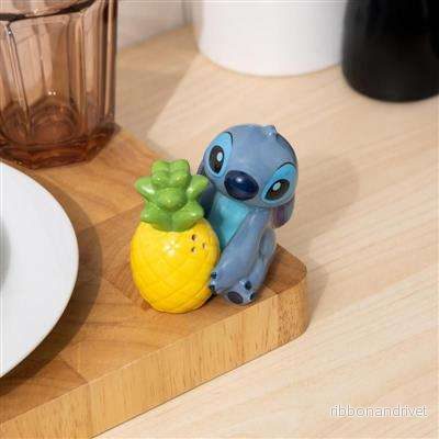 Disney Classics Stitch och Ananas Salt- och Pepparkvarnar Disney Classics Stitch och Ananas Salt- och Pepparkvarnar