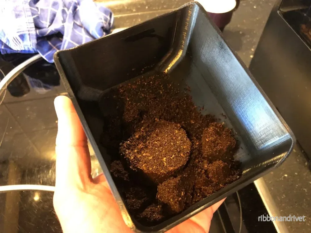 Ersättningsavfallsbehållare för Jura kaffemaskiner (C-, D-, E- och F-serien)
