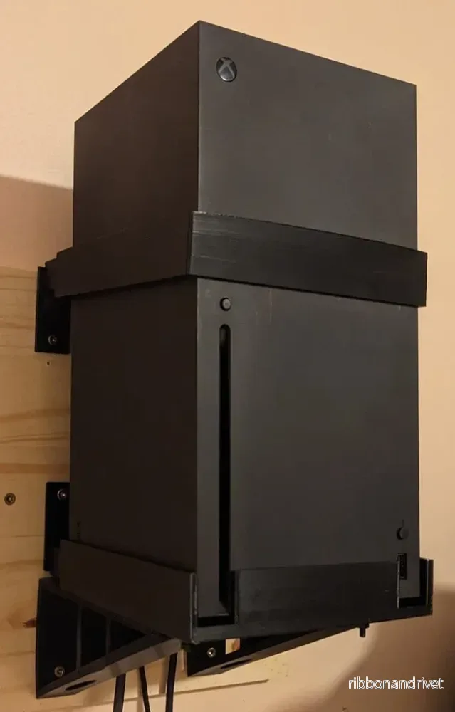 Säkert väggfäste för Xbox Series X med toppstöd Säkert väggfäste för Xbox Series X med toppstöd