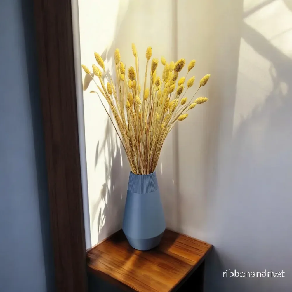 Modern egyptisk vas med ribbad design - Bild 2