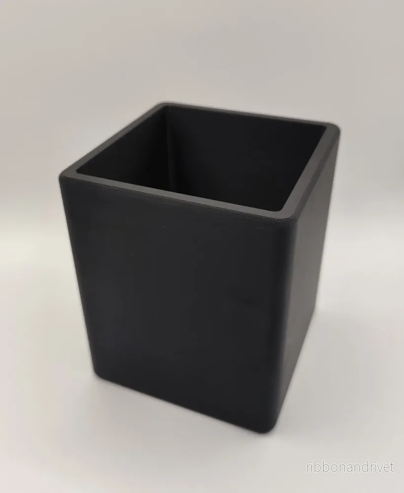Minimalistisk hållare för köksredskap i modern design - Bild 2