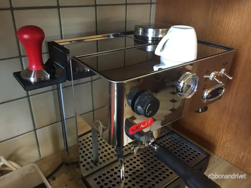 Hållare för Lelit kaffemaskin och 57 mm sabotagehållare Hållare för Lelit kaffemaskin och 57 mm sabotagehållare