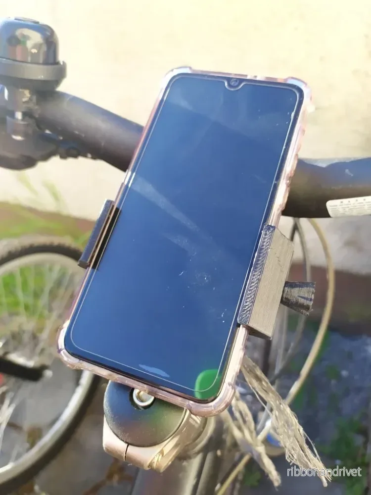 Robust och justerbar telefonhållare för cykelstyre