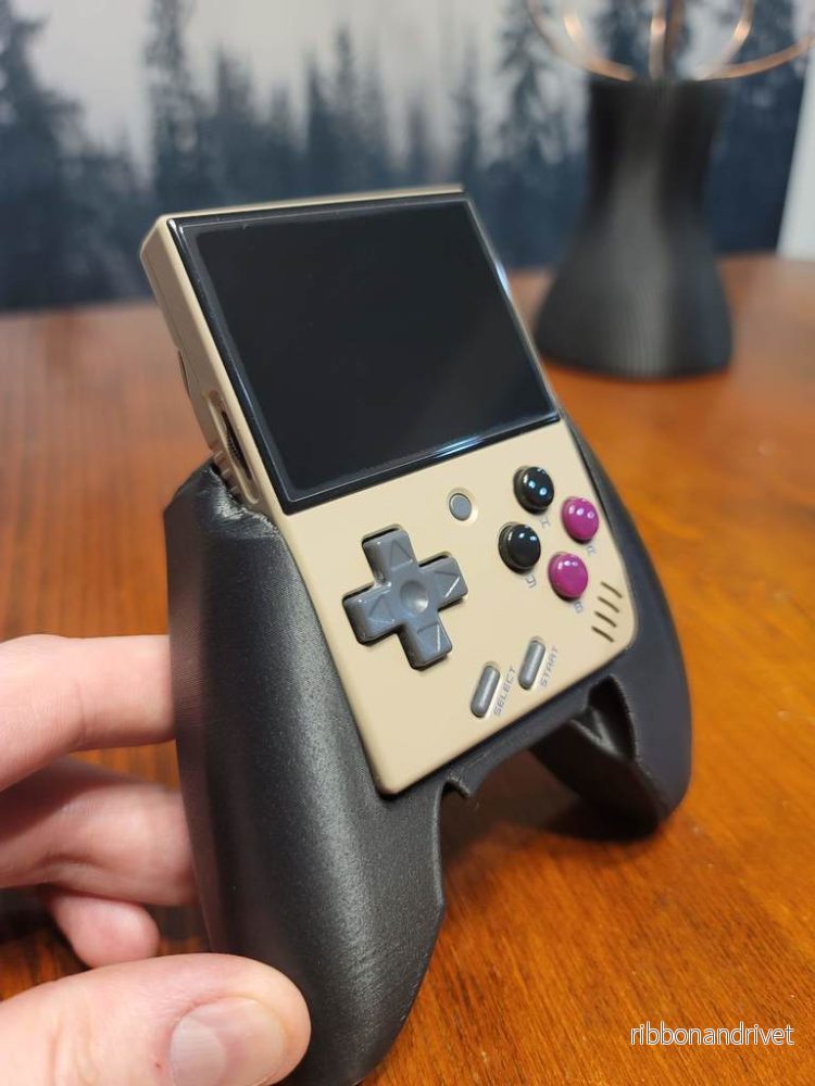 Miyoo Mini Grip – Ergonomisk design Miyoo Mini Grip – Ergonomisk design