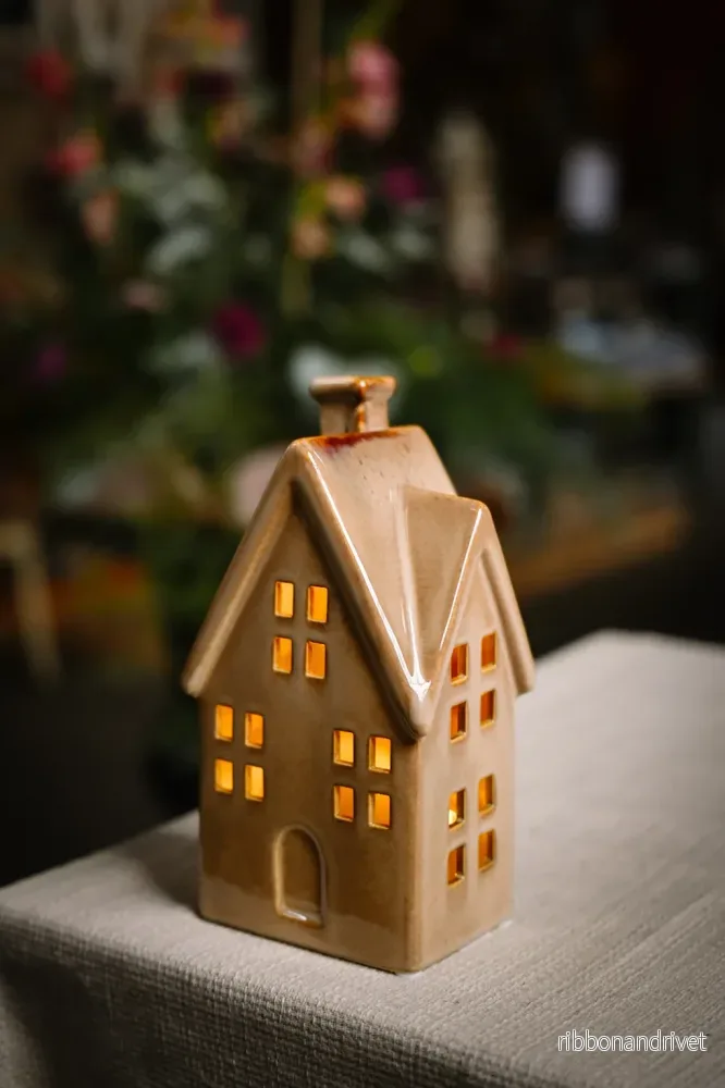 Lykta, hus med LED-belysning - Bild 3
