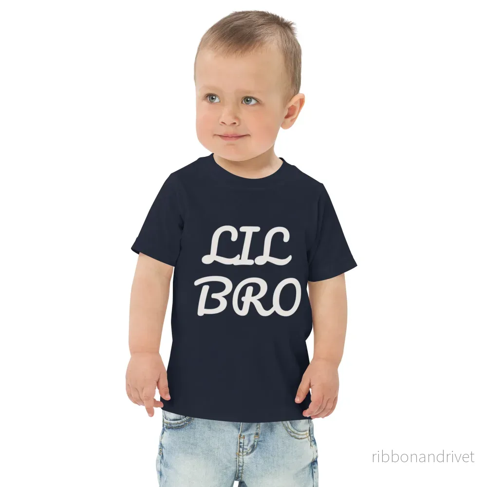 Lil Bro T-shirt (vit text) Lil Bro T-shirt (vit text)