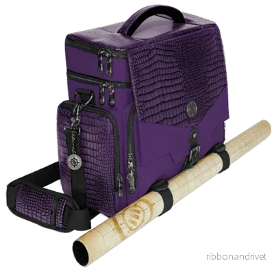 ENHANCE Tabletop RPG Adventurer’s Bag Collector’s Edition (Lila) ENHANCE Tabletop RPG Adventurer’s Bag Collector’s Edition (Lila)