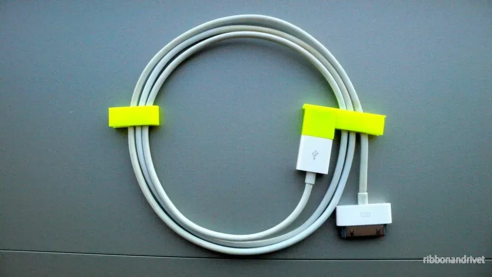 Kabelklämma för smartphone-USB-kablar (3 mm)