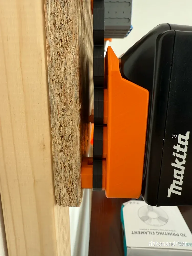Makita LXT Batterihållare för Multiboard med T-bultlås