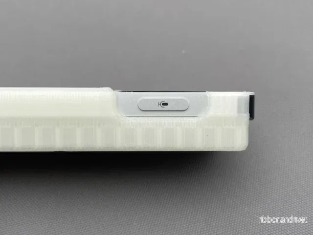 Skyddsfodral för Apple TV Remote (2021) med AirTag-hållare - Bild 3