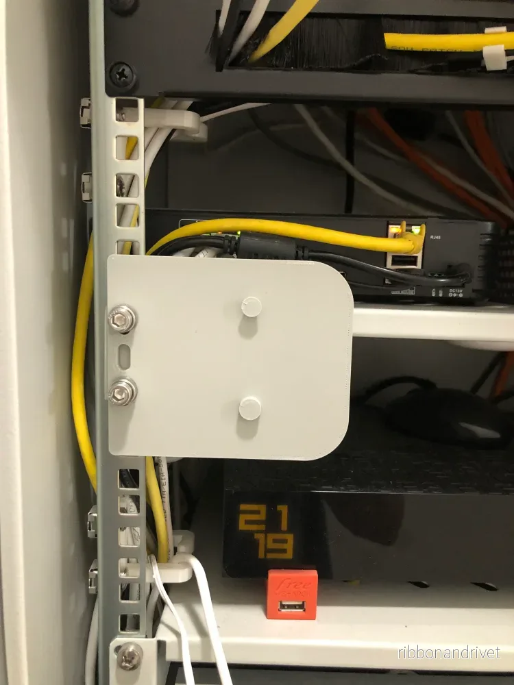 Philips Hue Bridge Rack-monteringsfäste - Bild 2