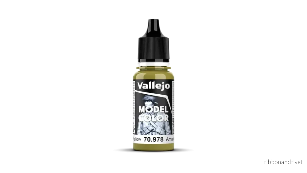 Vallejo - Model Color / Matt - 120 Dark Yellow 18 ml