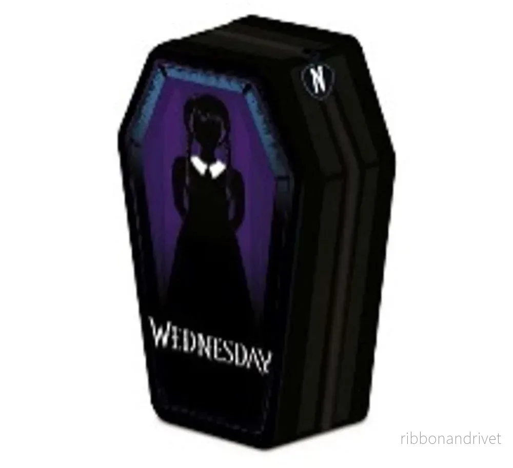 Wednesday Coffin Formad Pennfodral Wednesday Coffin Formad Pennfodral