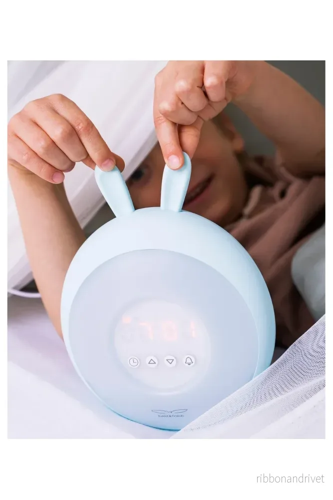 Kaninlampa med väckarklocka och ”wake up light”– babyblå