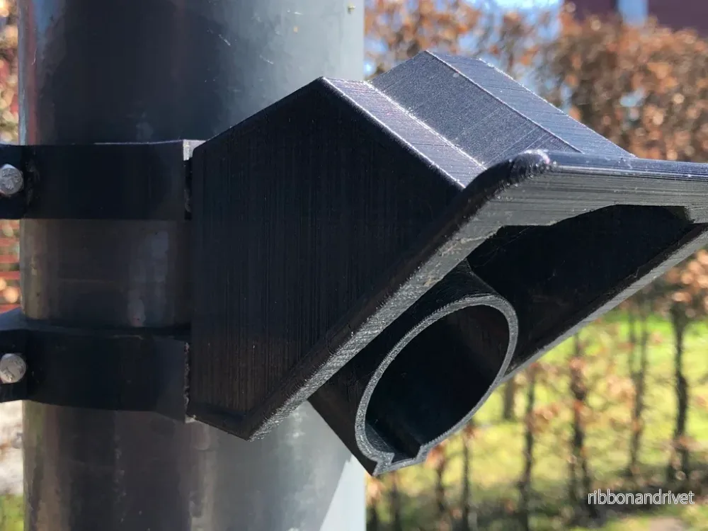Mennekes Typ 1 Laddkabelhållare för 110 mm Stolpemontering - Bild 3