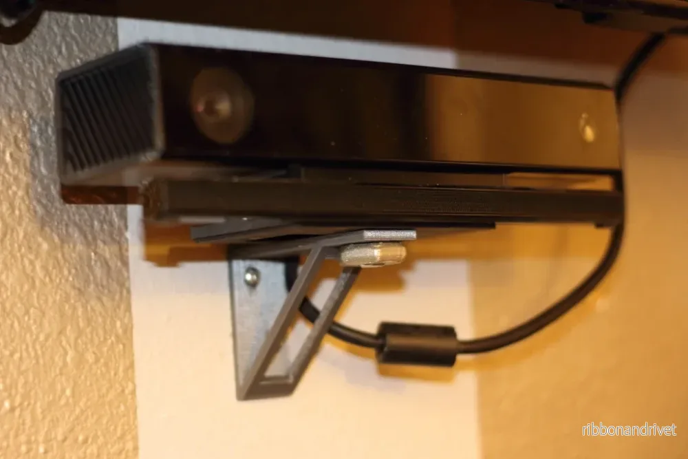 Anpassningsbart väggfäste för Xbox One Kinect Anpassningsbart väggfäste för Xbox One Kinect
