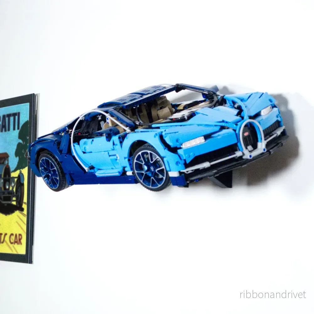 Väggfäste för Technic Bugatti Chiron 42083