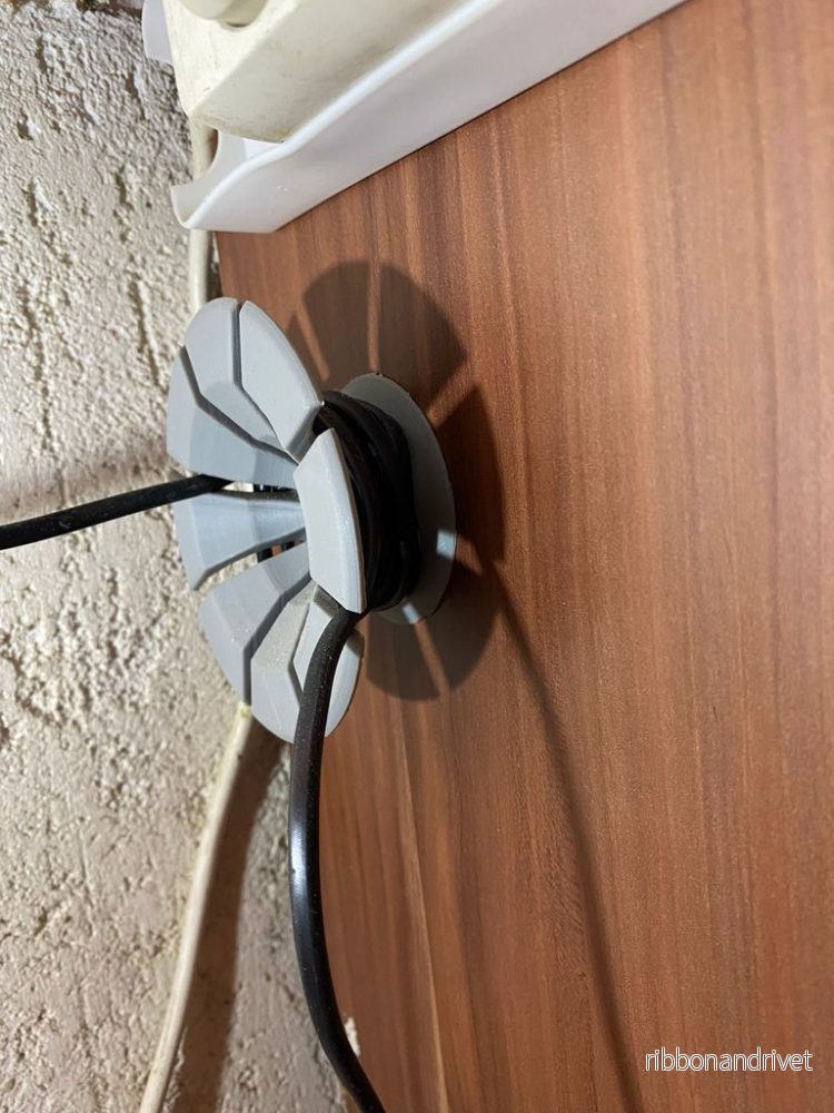 Kabelvinda i Petal Design - Bild 2