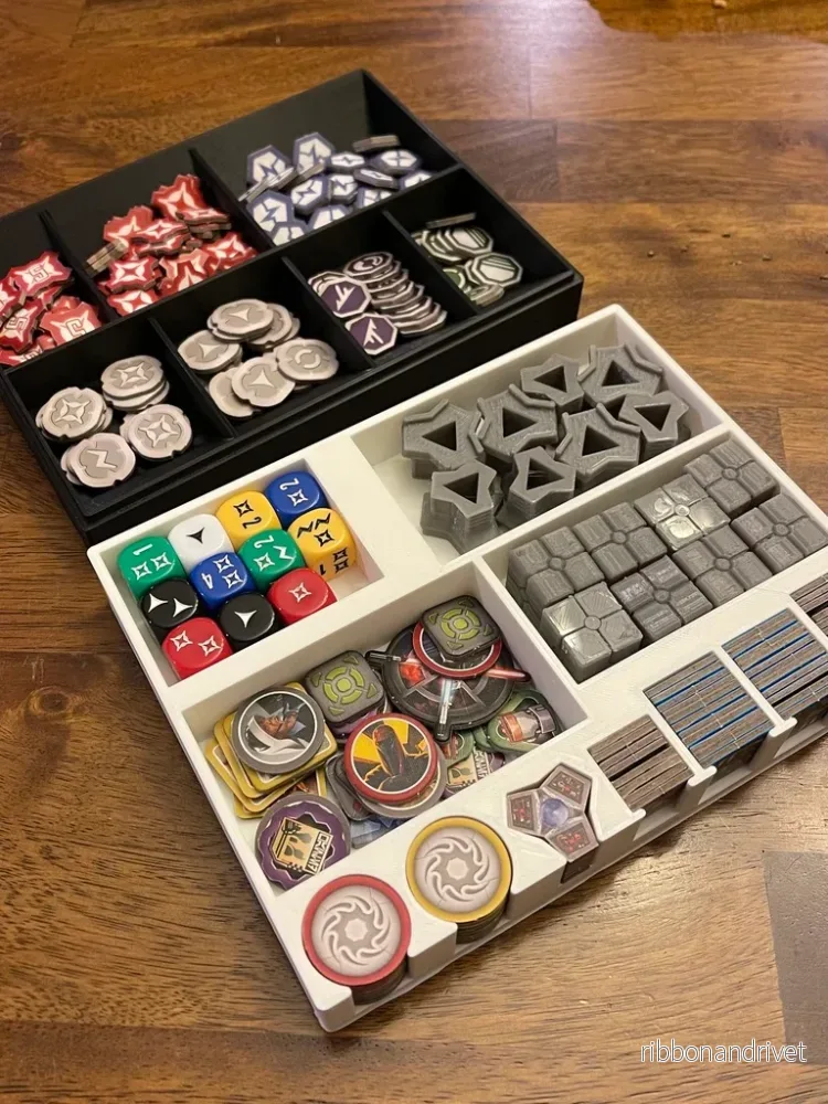Star Wars: Imperial Assault-kort- och tokenorganisatör Star Wars: Imperial Assault-kort- och tokenorganisatör