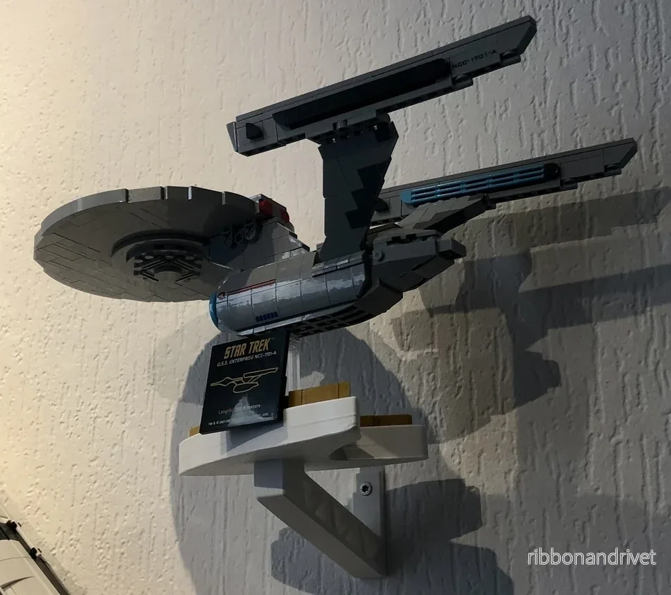Väggfäste för BlueBrixx Star Trek-modeller - Bild 3