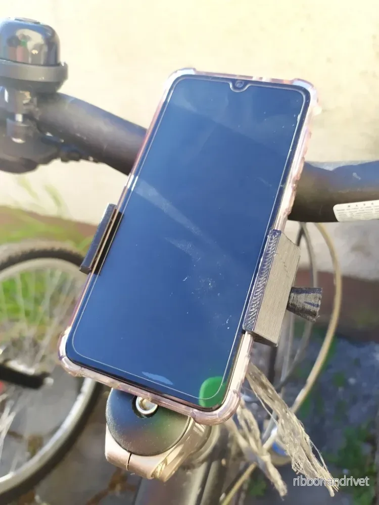 Robust och justerbar telefonhållare för mountainbikes och racercyklar