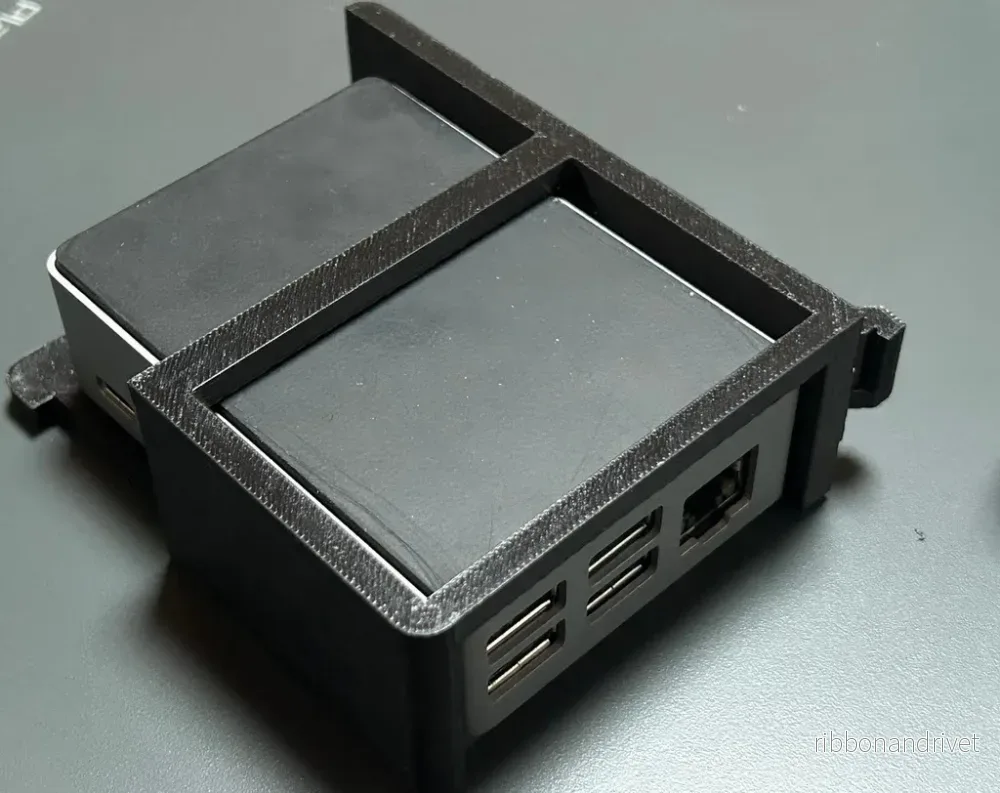 35 mm DIN-skenefäste för Raspberry Pi 4 i FLIRC-skåp - Bild 3