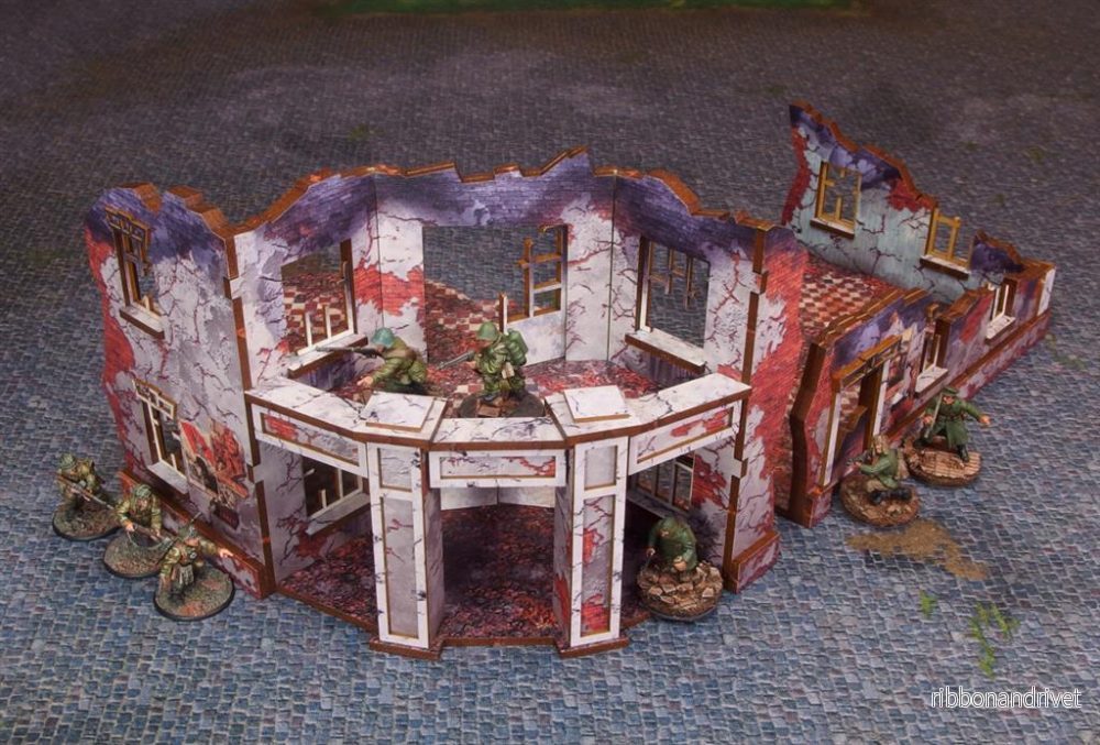WW2 Ostfront Stalingrad Univermag Front (med balkong) (2) FÖRMALAD [28mm/1:56]