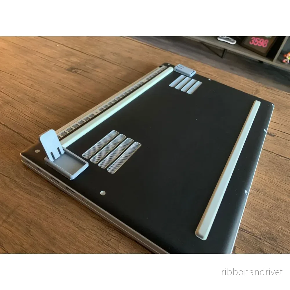 Ergonomiskt laptopstöd för bättre skrivkomfort