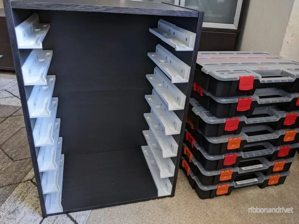 Organiseringsskenor för smådelsfack med 15 fack - Bild 2