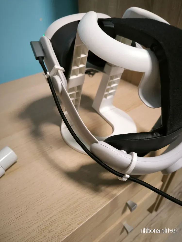 Meta Quest 3 USB-C-kabelhållare för KIWI Comfort-huvudrem
