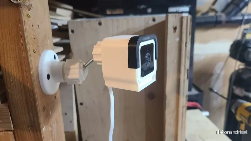 Wyze Cam V3 justerbart väggfäste för inomhus- och utomhusbruk - Bild 2