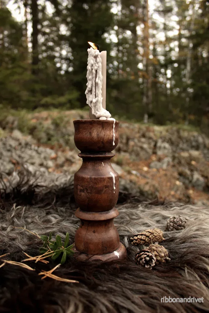 Ljusstake i trä för kronljus, 20 cm Ljusstake i trä för kronljus, 20 cm