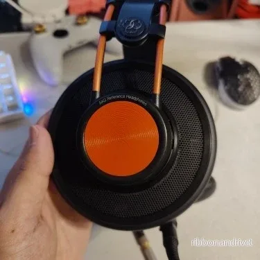 AKG Hörlursplattor med utbytbart fodral (Q701, K701, K702, K712) - Bild 3