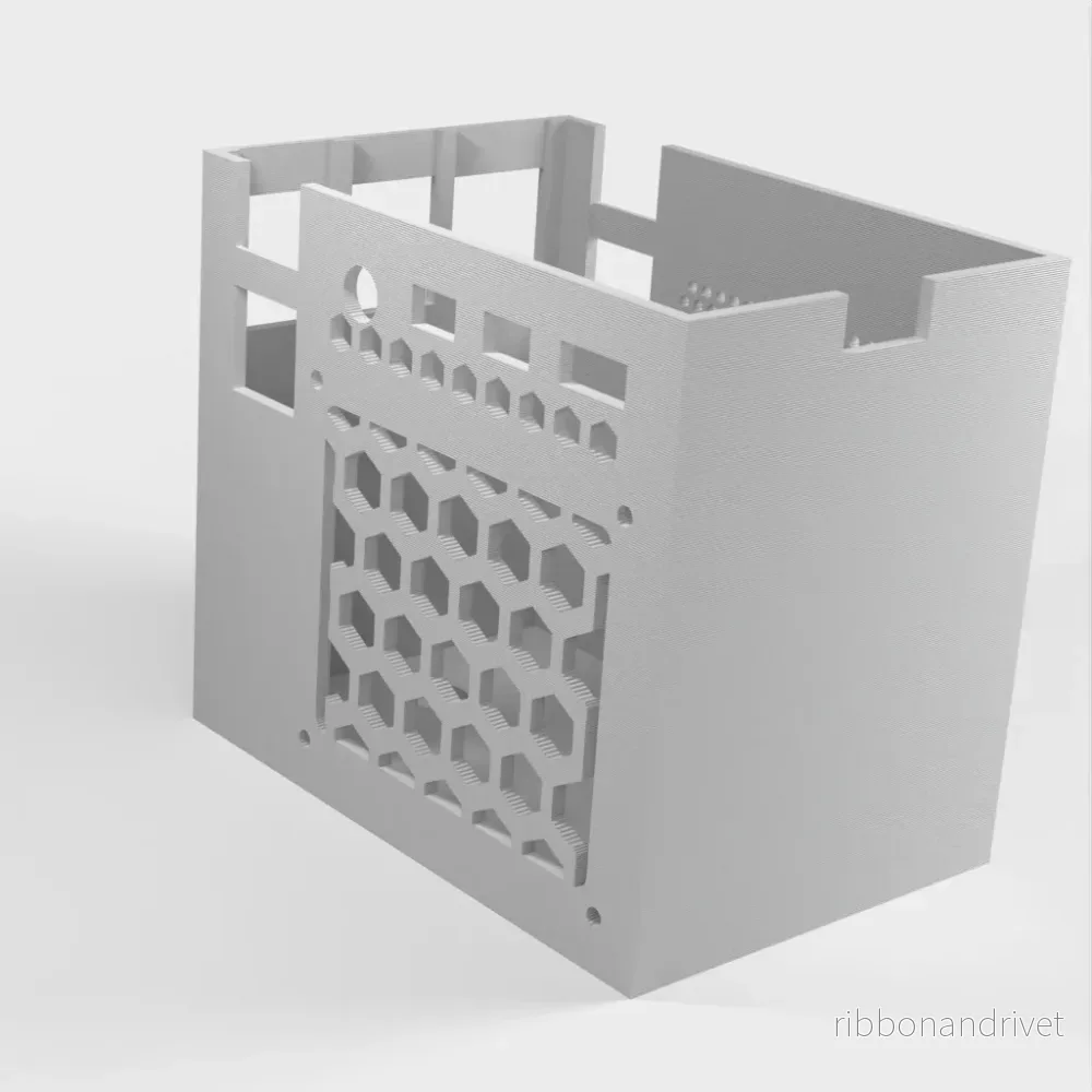 Minimalistiskt fodral till Raspberry Pi 4 (passar till Ice Tower-kylare) Minimalistiskt fodral till Raspberry Pi 4 (passar till Ice Tower-kylare)