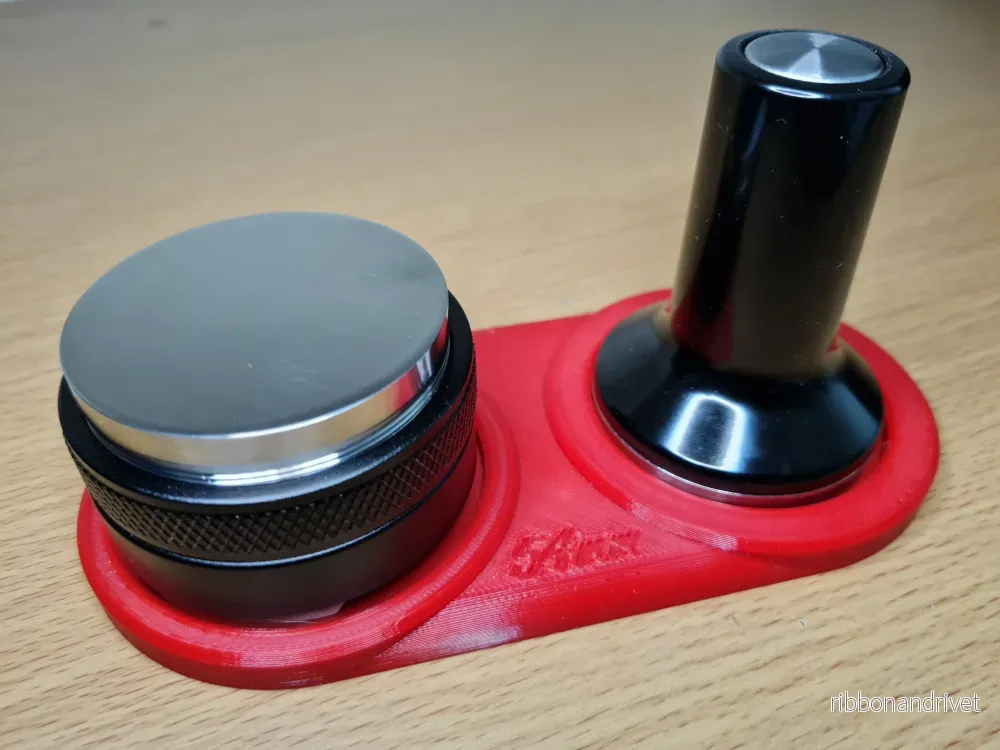 54 mm kaffestamper och fördelardyna för espressotillredning