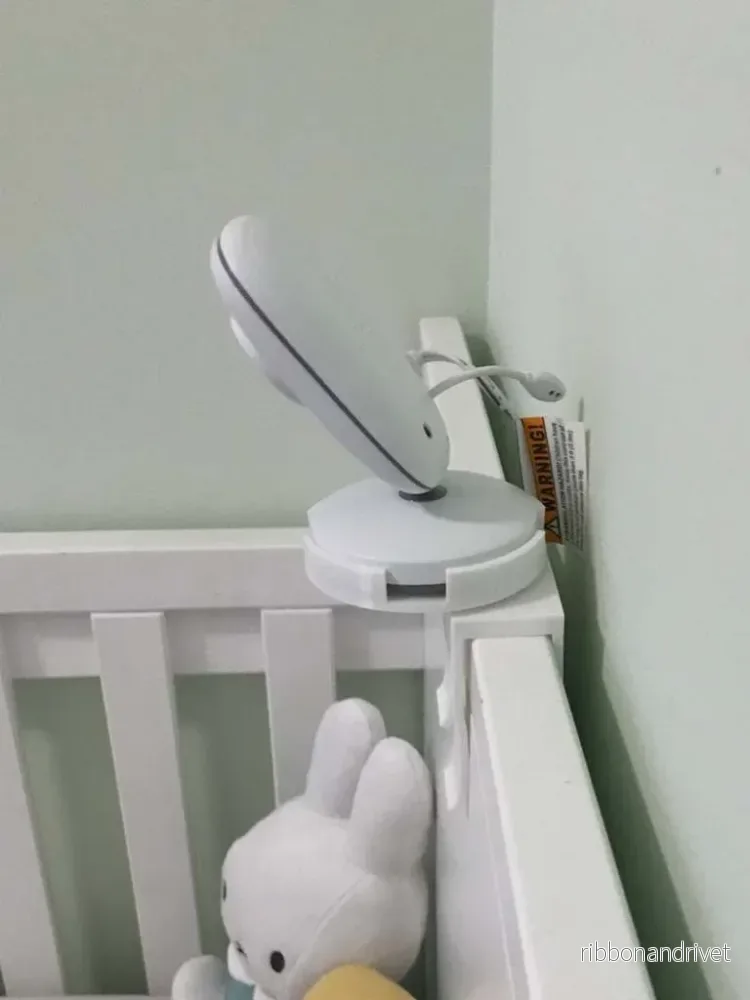 Kamerafäste för babyvakt med förskjutet hål - Bild 2