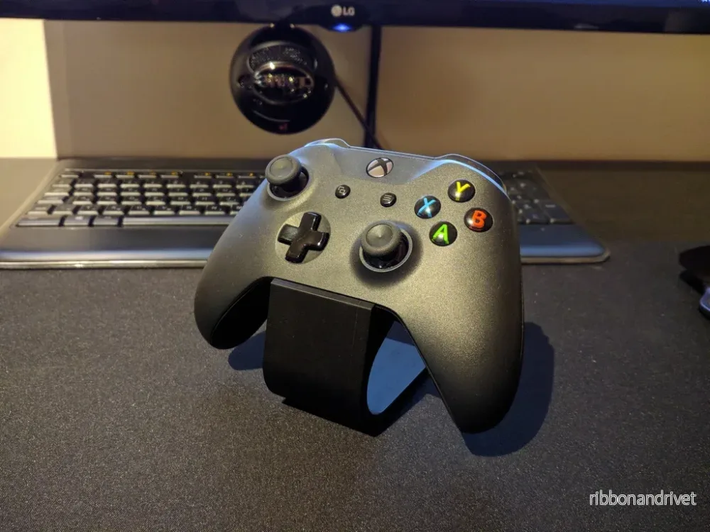 Stativ för Xbox One-kontroll
