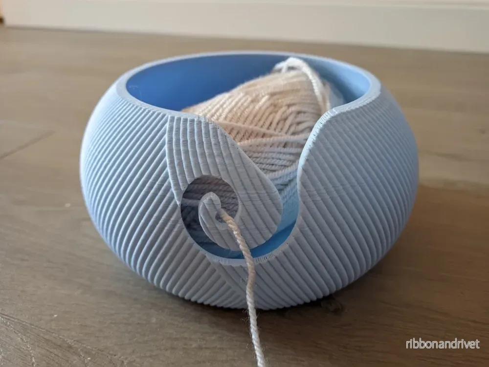 Garnskål formad som ett klassiskt garnnystan