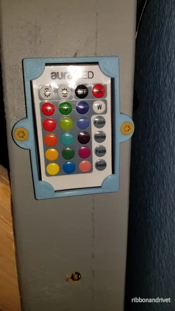 Fjärrkontrollhållare för USB LED-lampor