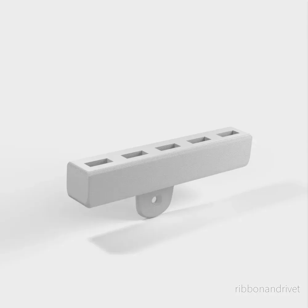 Vägghållare för USB-kablar med 5 platser Vägghållare för USB-kablar med 5 platser