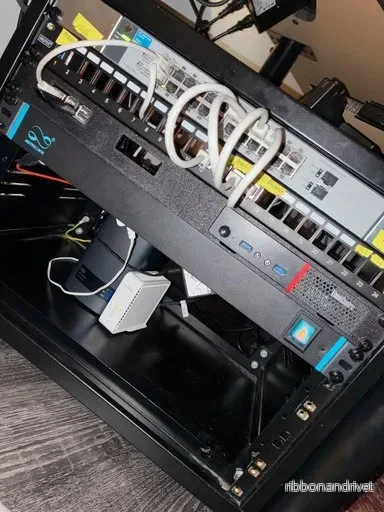 19" rackfäste för Lenovo ThinkCentre Tiny M900 - Bild 3