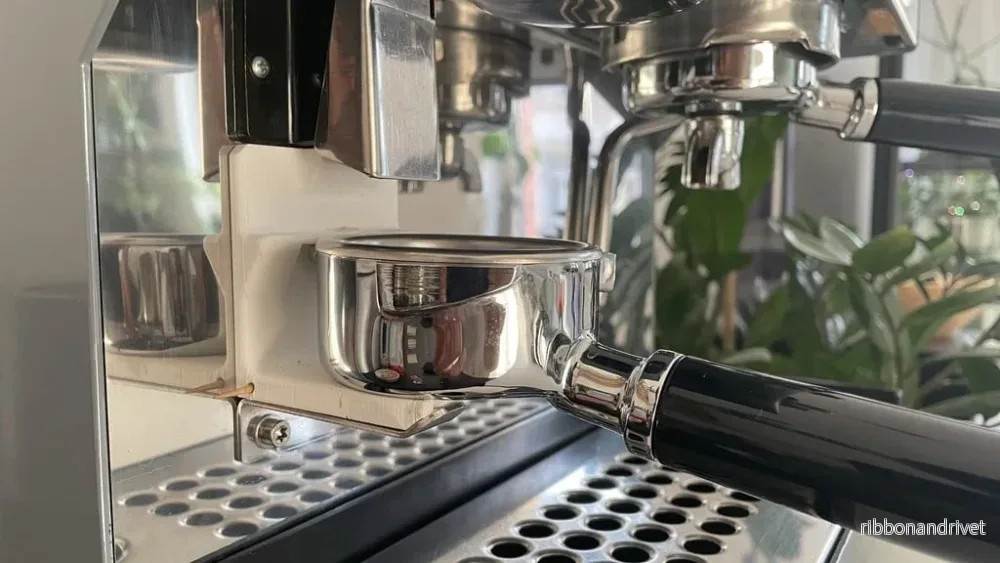 Quickmill 02835 – Adapter för kvarnhållare för normala och bottenlösa portafilter Quickmill 02835 – Adapter för kvarnhållare för normala och bottenlösa portafilter