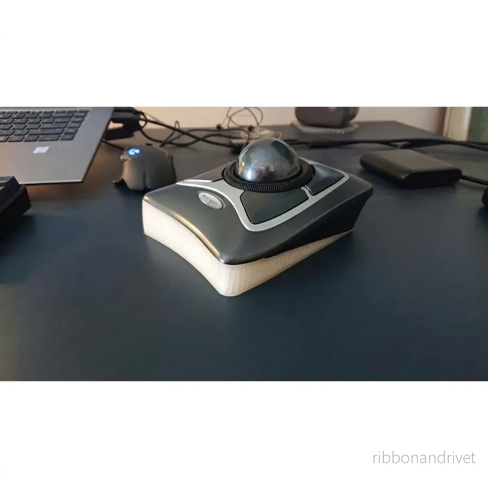 Ergonomisk kil för Kensington Expert trackball