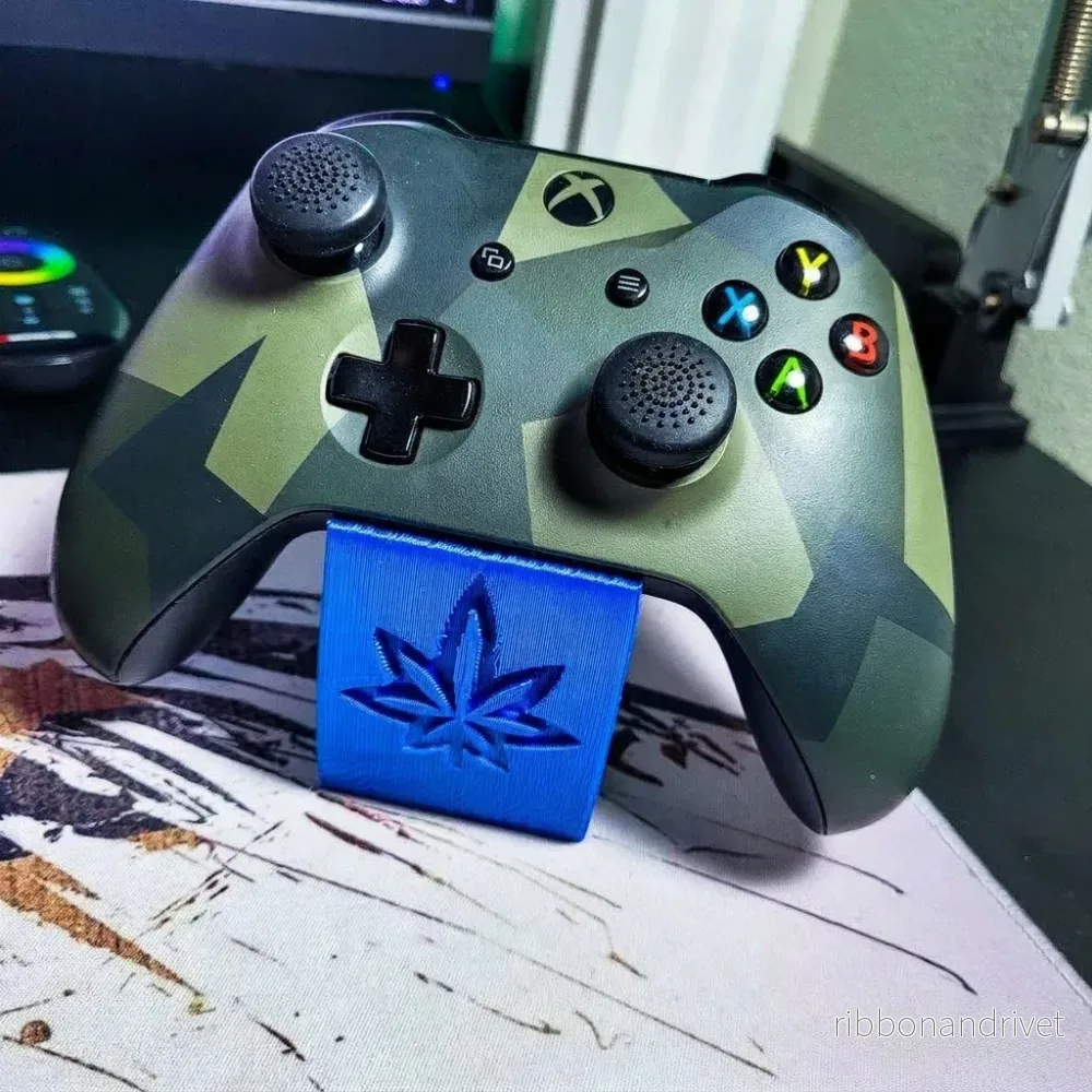 Xbox One-handkontrollstativ med unik krukbladsdesign Xbox One-handkontrollstativ med unik krukbladsdesign