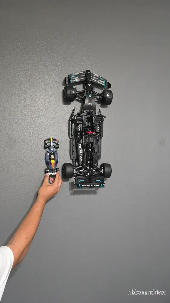 Väggdekoration till LEGO Technic Mercedes-AMG F1 W14 E - Bild 3