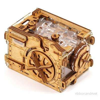 Gift Puzzle Box – Wooden Gift Vault – A-maze-ing Safe Gift Puzzle Box – Wooden Gift Vault – A-maze-ing Safe