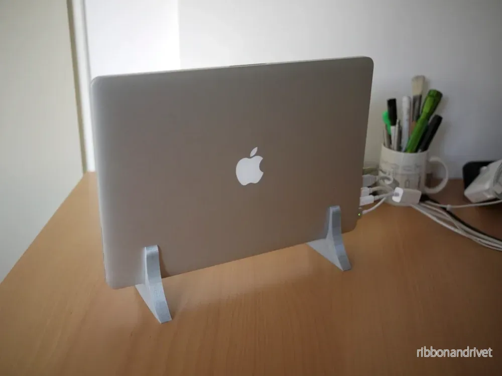Elegant stativ för MacBook Pro 15" Retina (2012)