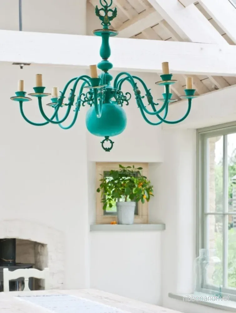 Bok: Paints everything - Måla allting med Chalk Paint - Bild 3