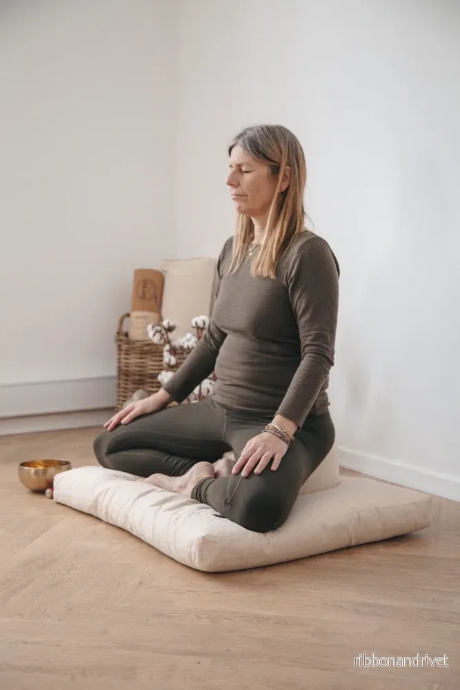 Calm Organic Cotton Round Meditation Cushion - Natural - Bild 3